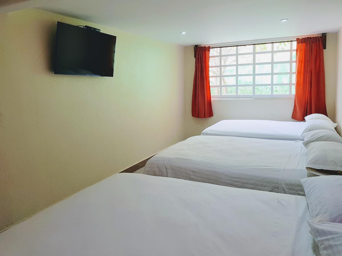 Hotel Bahia イスタパ エクステリア 写真