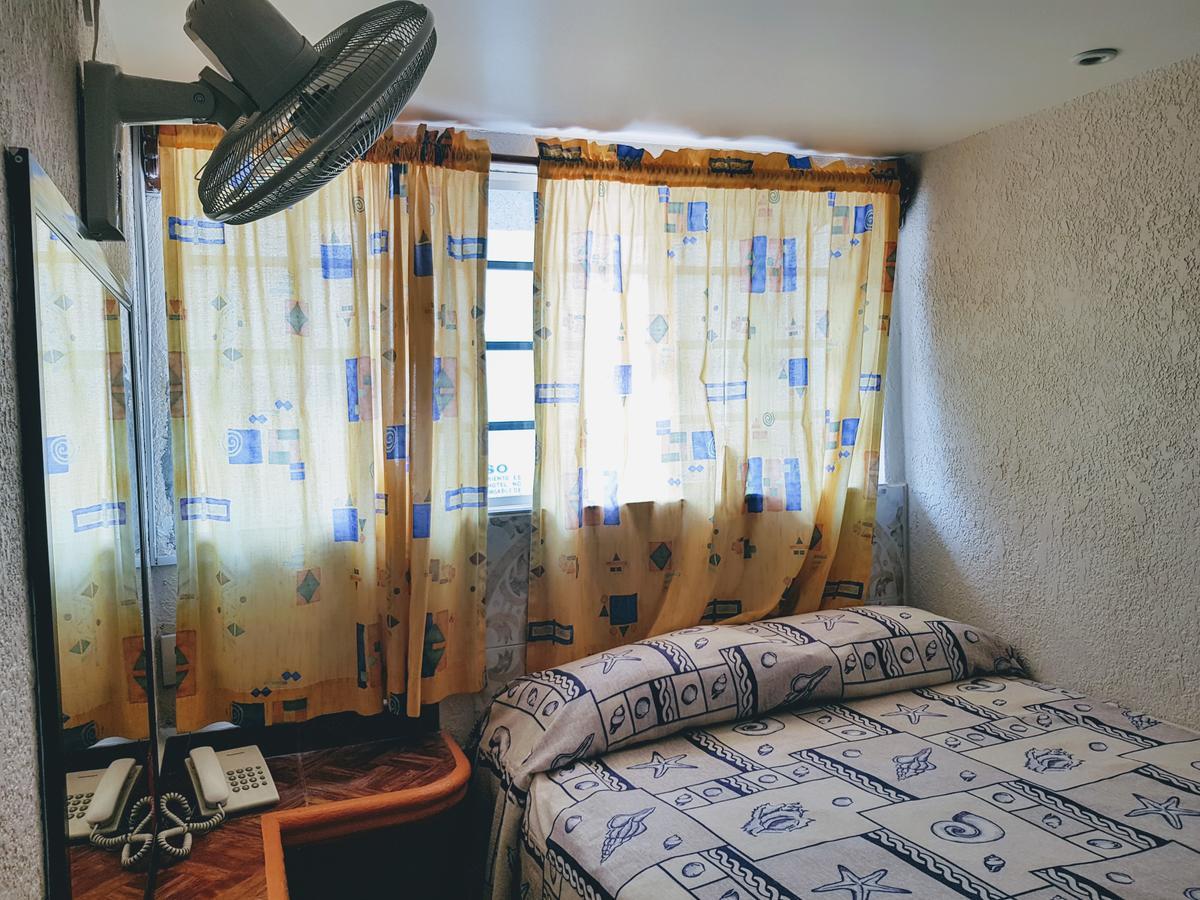 Hotel Bahia イスタパ エクステリア 写真
